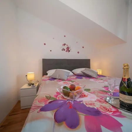 Ma-la * Трогир