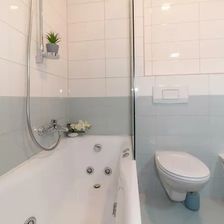 Ma-la 아파트 트로기르