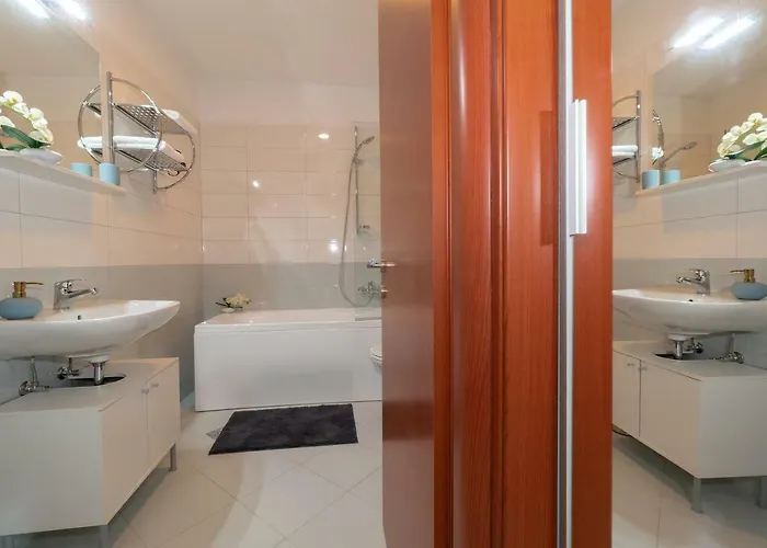 Ma-la * Трогир